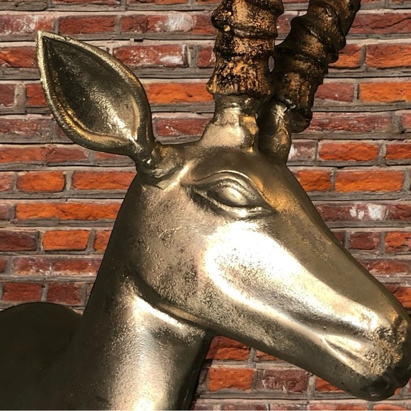 Cast Aluminumum Gazelle Bust - Picture 7 of 9